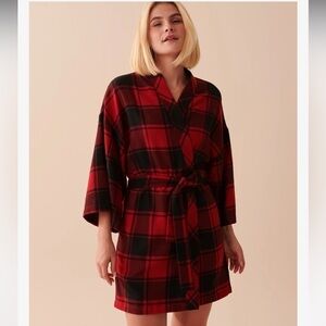 La Vie en Rose, Buffalo Plaid Kimono, New with Tag